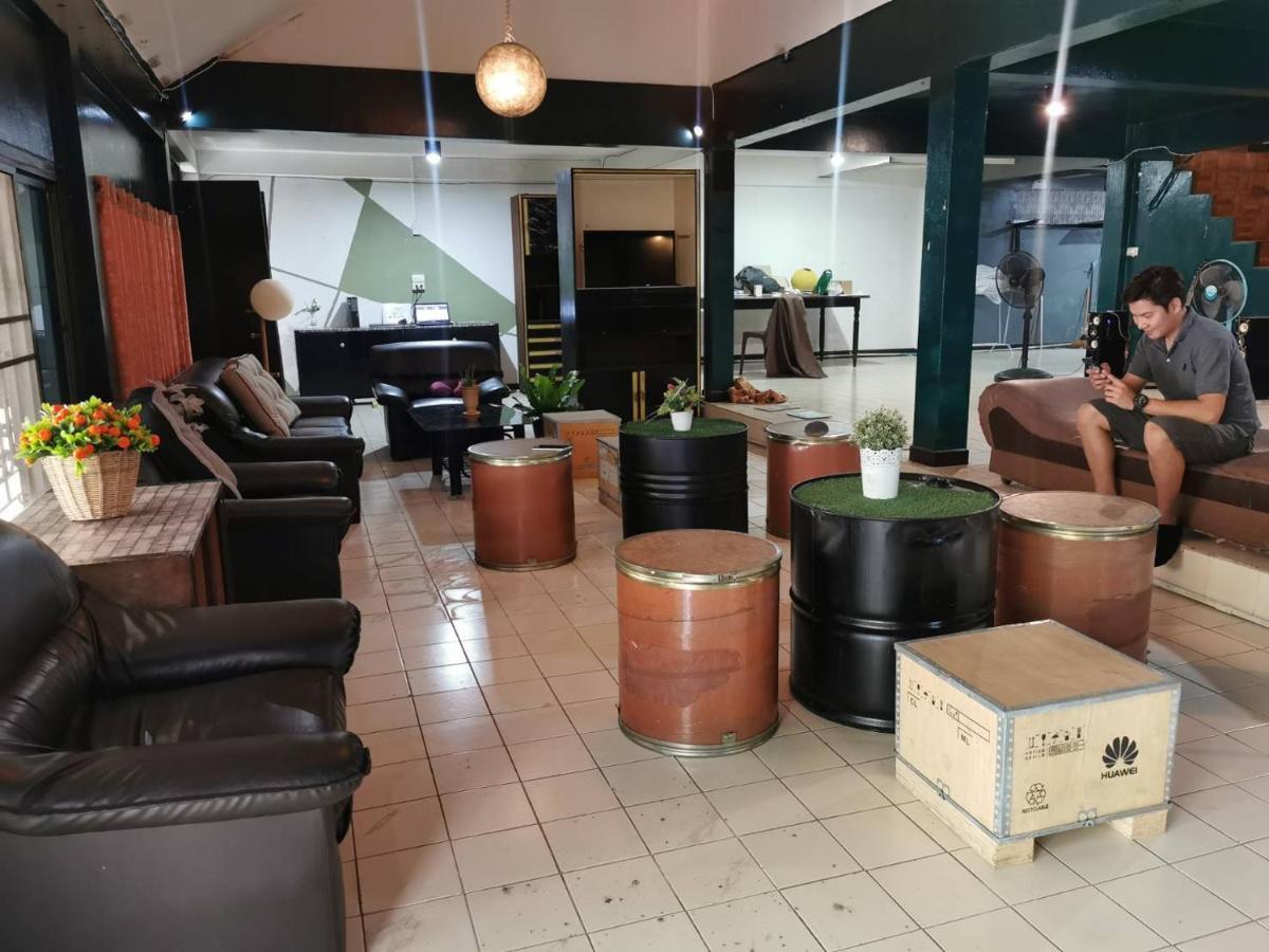 The Chiang Mai Walkers Hotel Luaran gambar